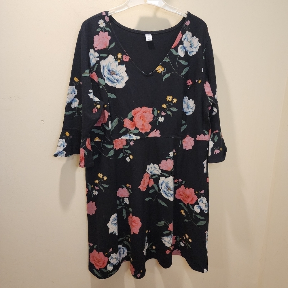 Old Navy Black Floral Print Plus size Midi dress size 2X - Picture 4 of 10